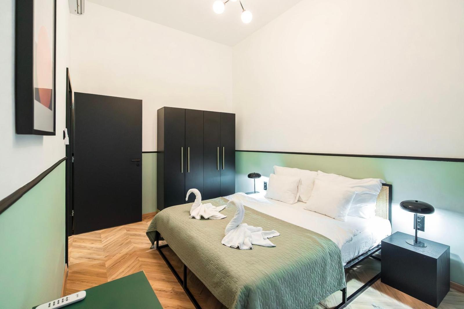 Luxury Peaceful Apartment By The St Stephen'S Basilica Budapest Exterior photo