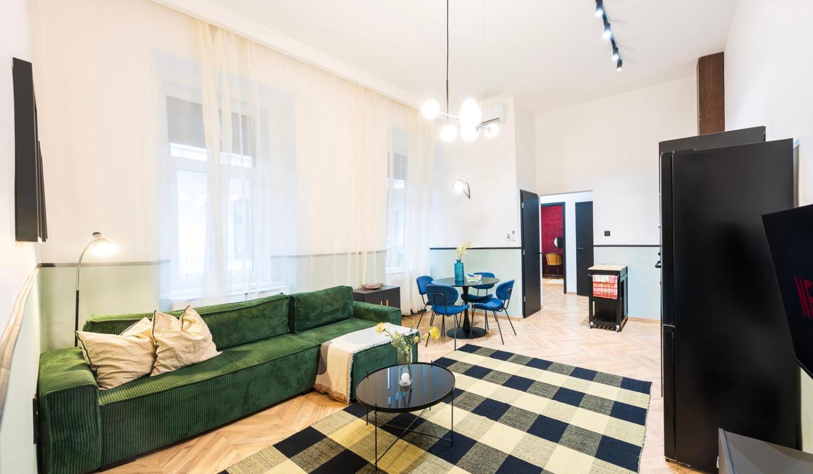 Luxury Peaceful Apartment By The St Stephen'S Basilica Budapest Exterior photo